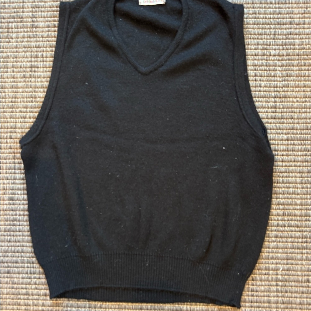Vintage Men's Black V-Neck Sweater Vest 100% Orlon